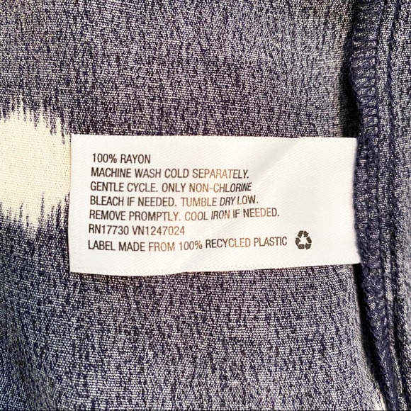 A NEW DAY Navy Dot Flutter Sleeve Top S M L XL NWT - Picture 9 of 9